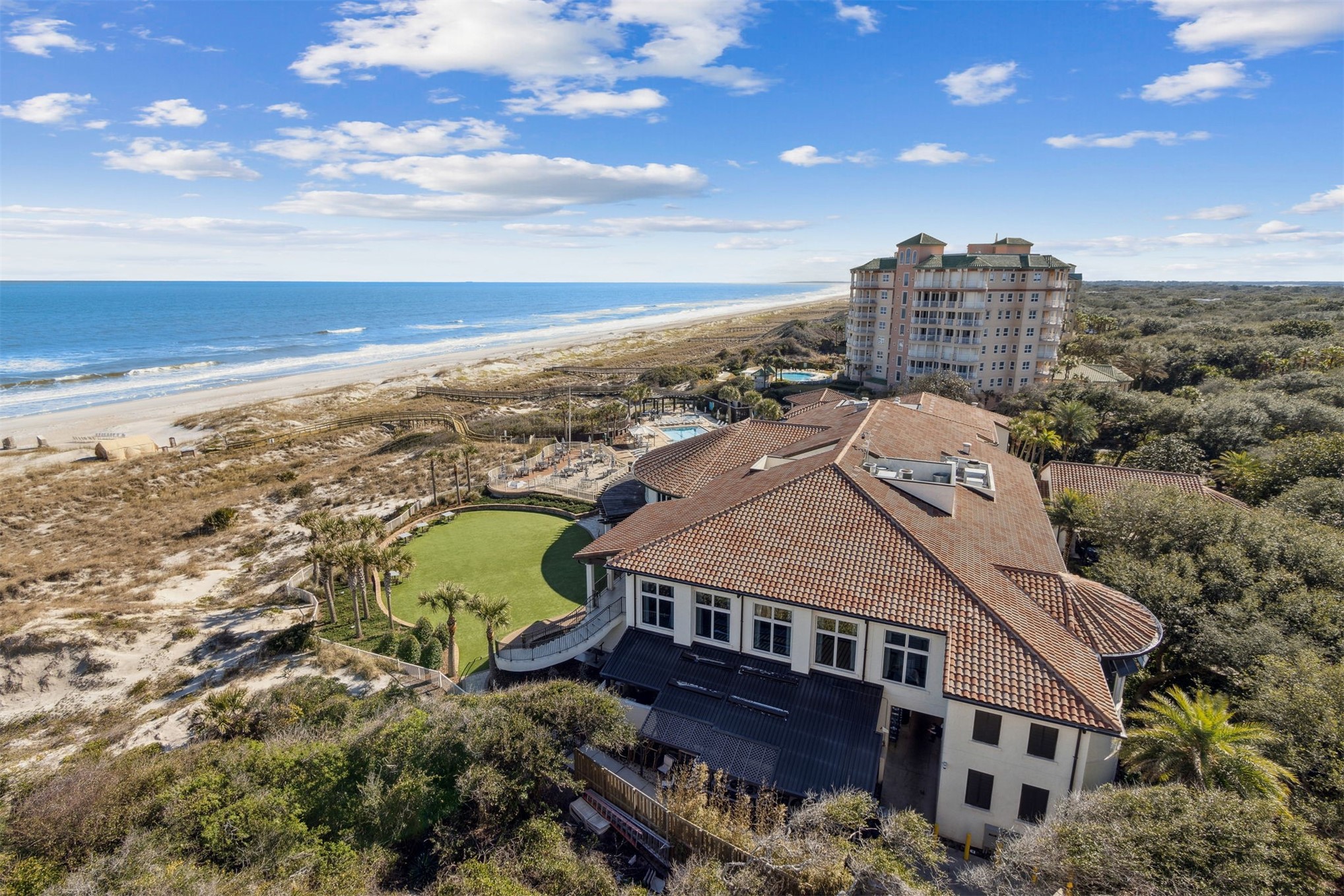 719 OCEAN CLUB PLACE 719