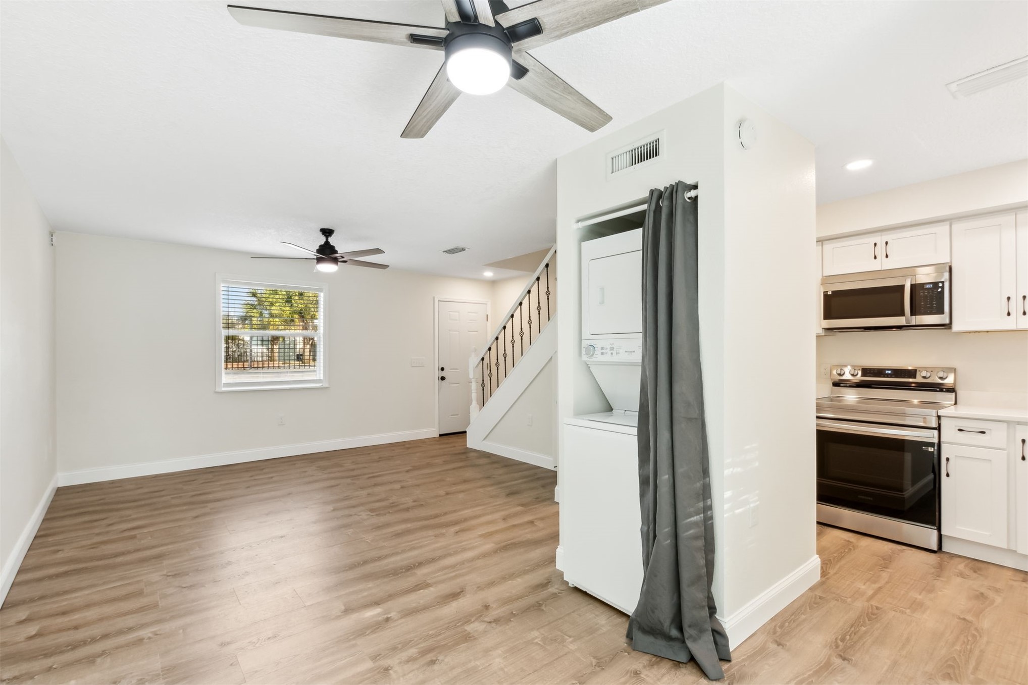 2835 OCEAN DRIVE