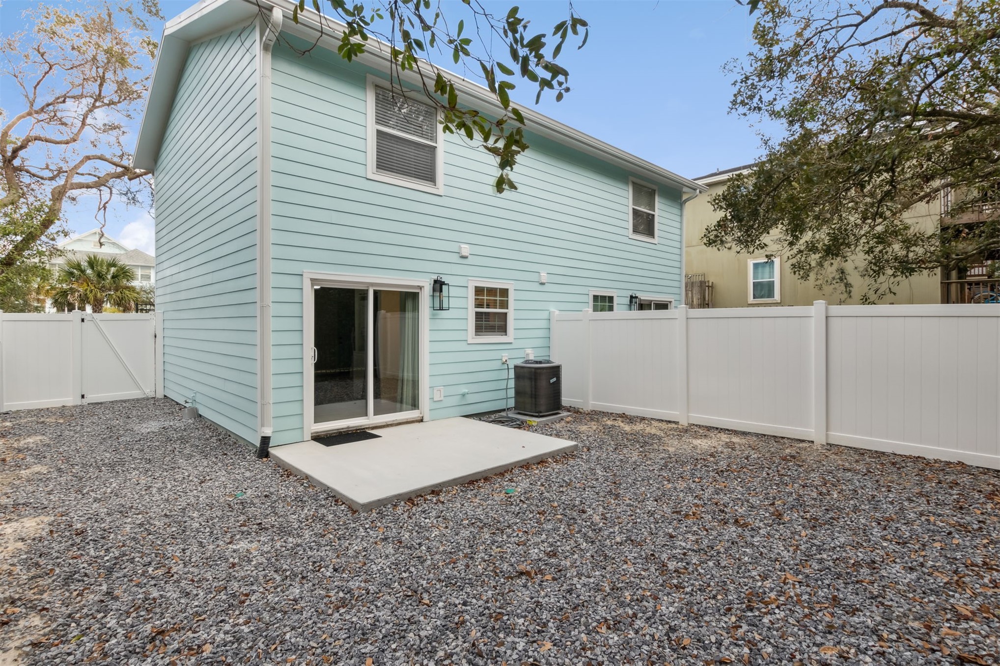2835 OCEAN DRIVE