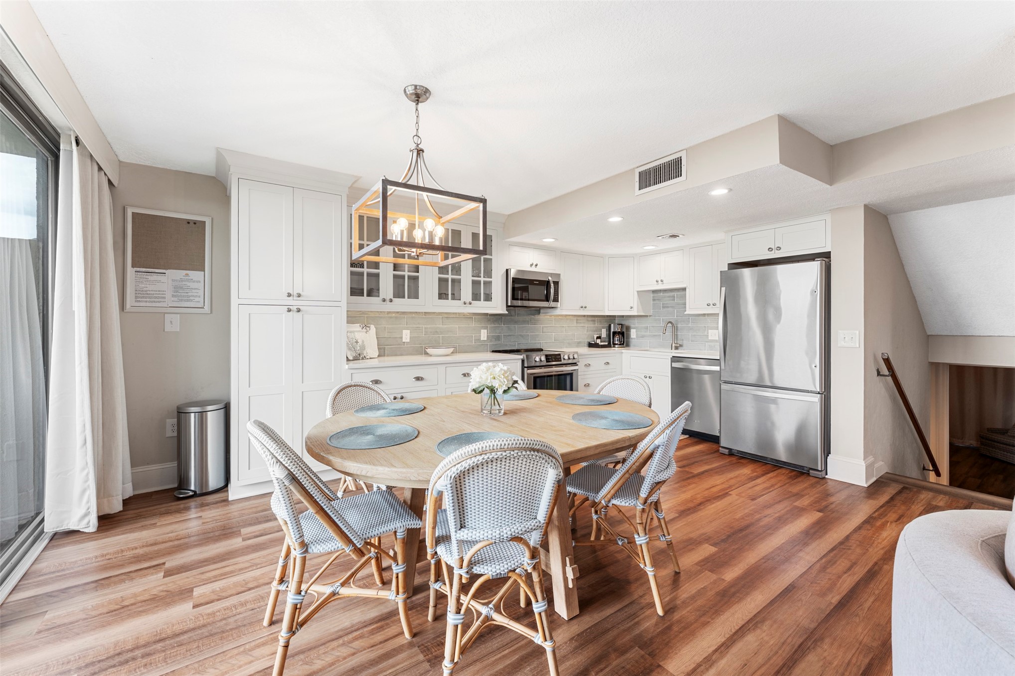 1185 BEACH WALKER ROAD 1185