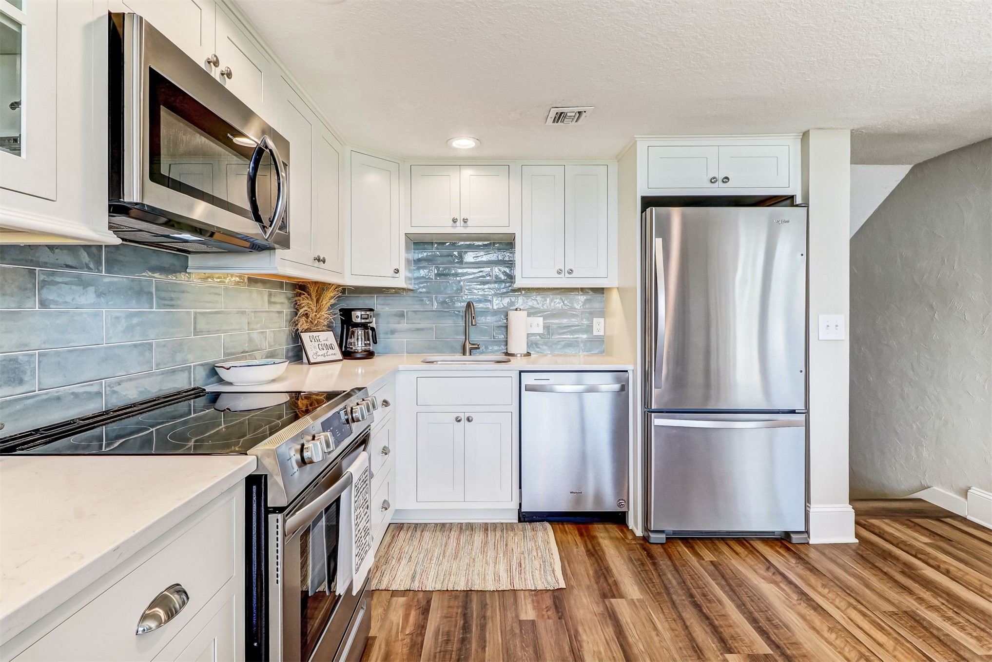 1185 BEACH WALKER ROAD 1185