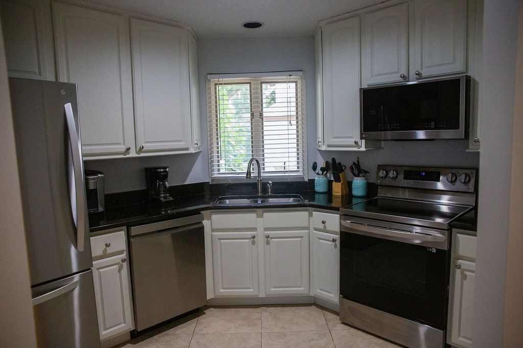 2322 BOXWOOD LANE