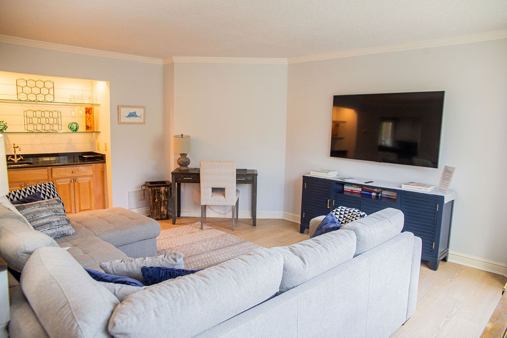 2322 BOXWOOD LANE