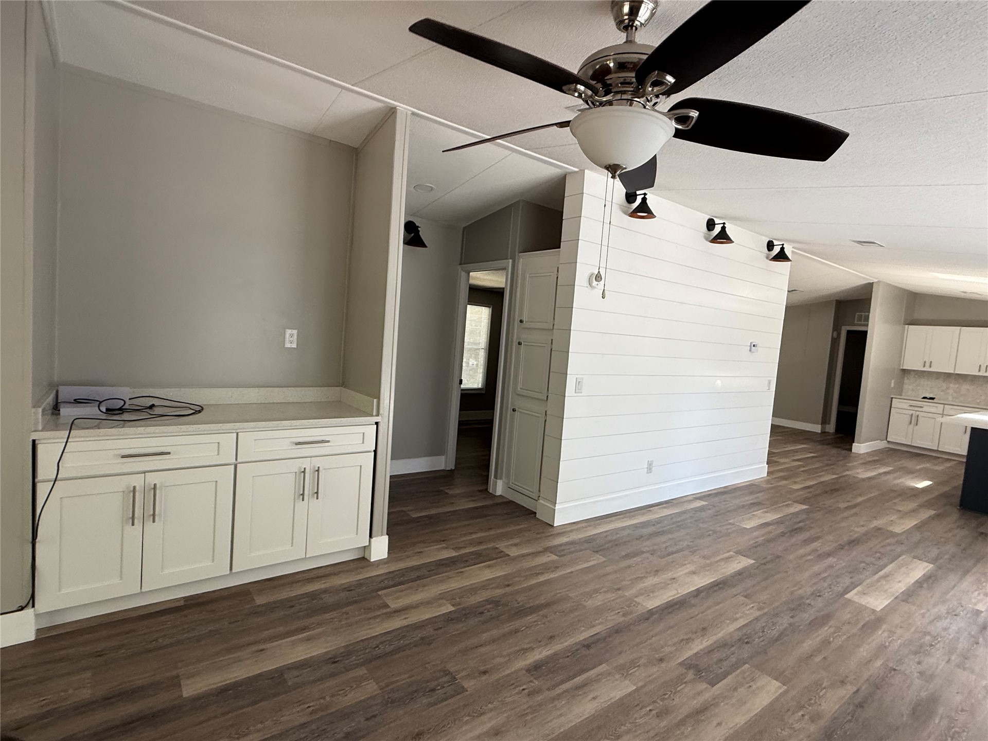 44049 CAULKINS DRIVE