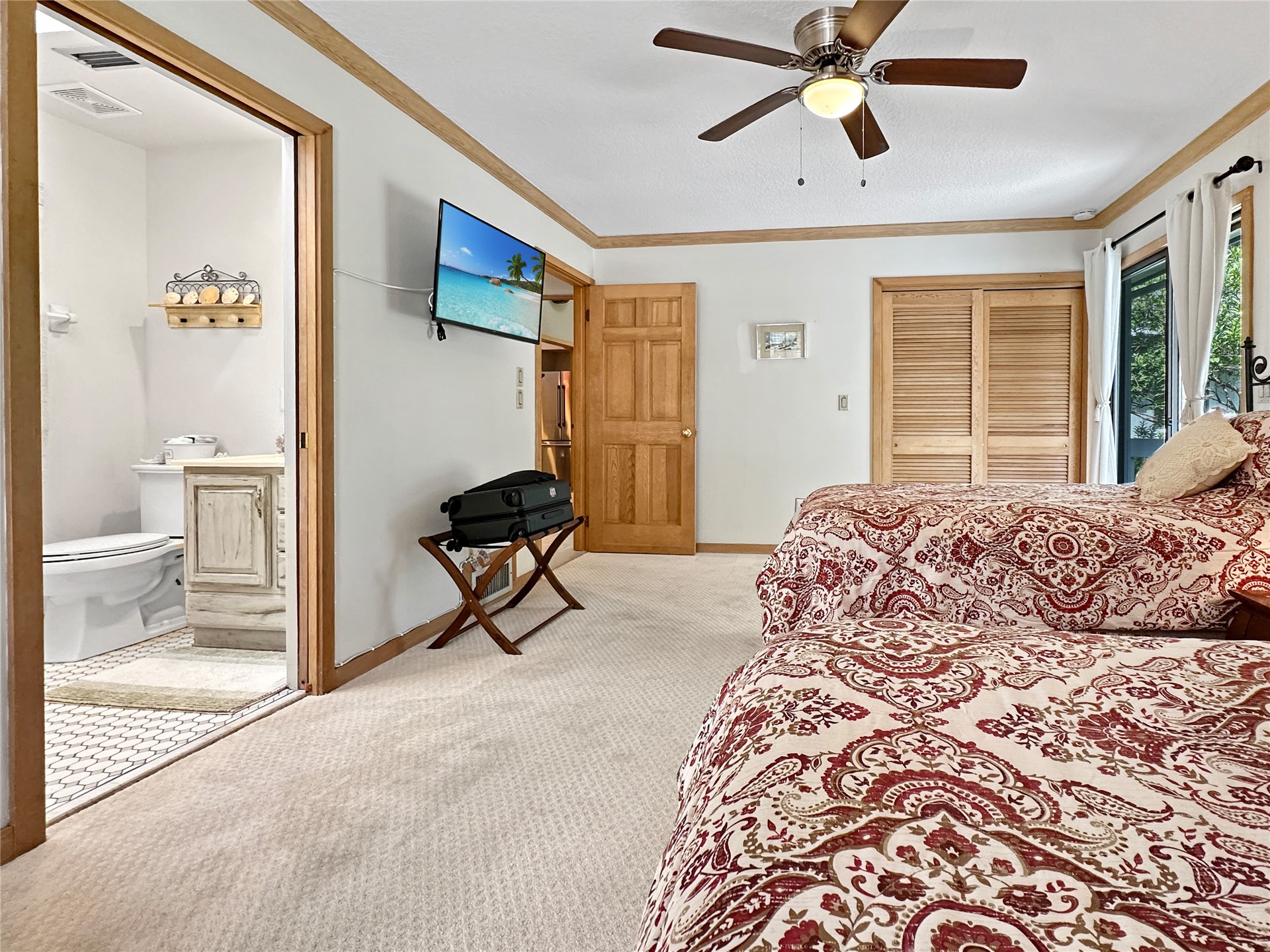 6 GREEN WINGED TEAL ROAD