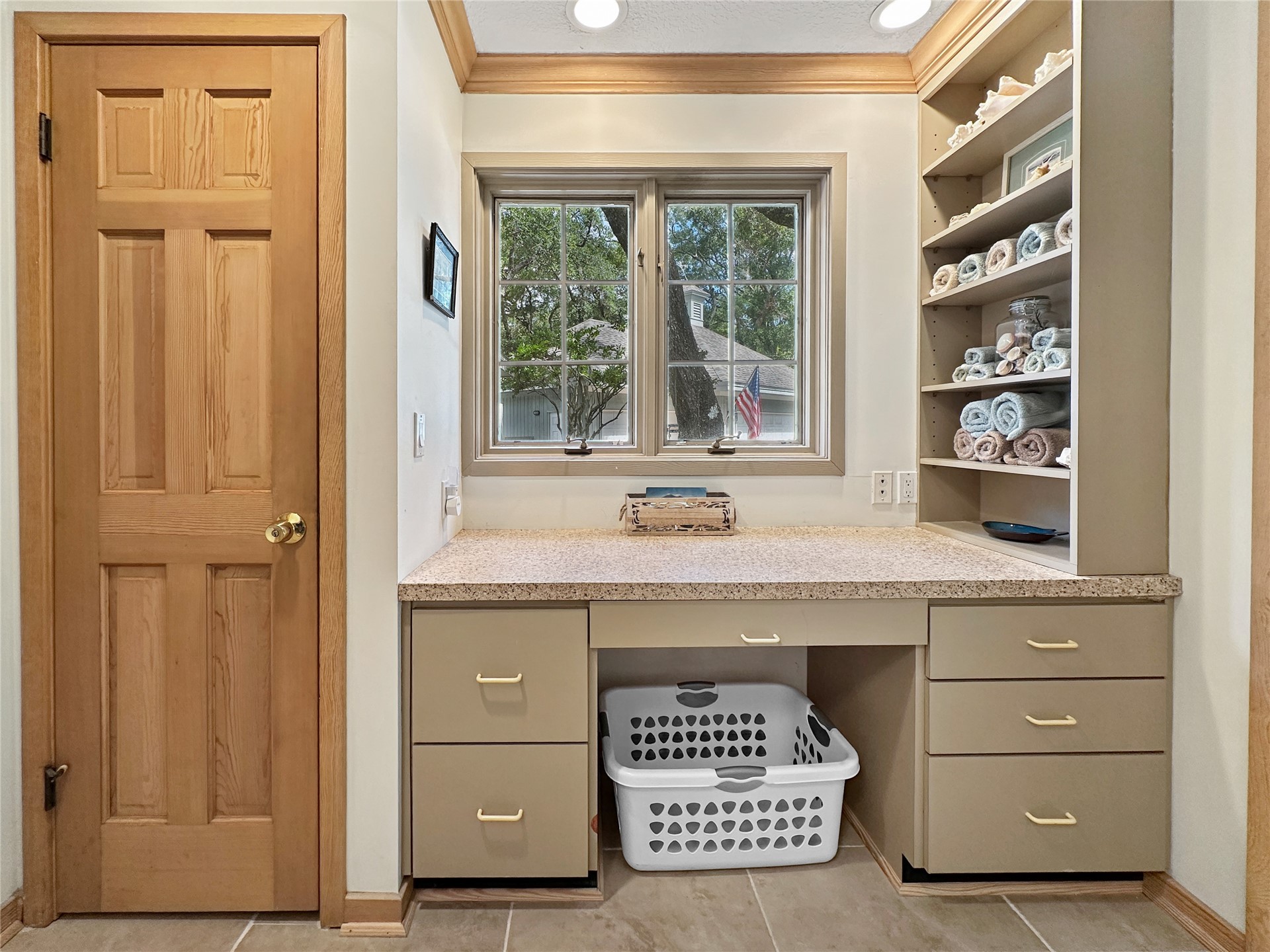 6 GREEN WINGED TEAL ROAD