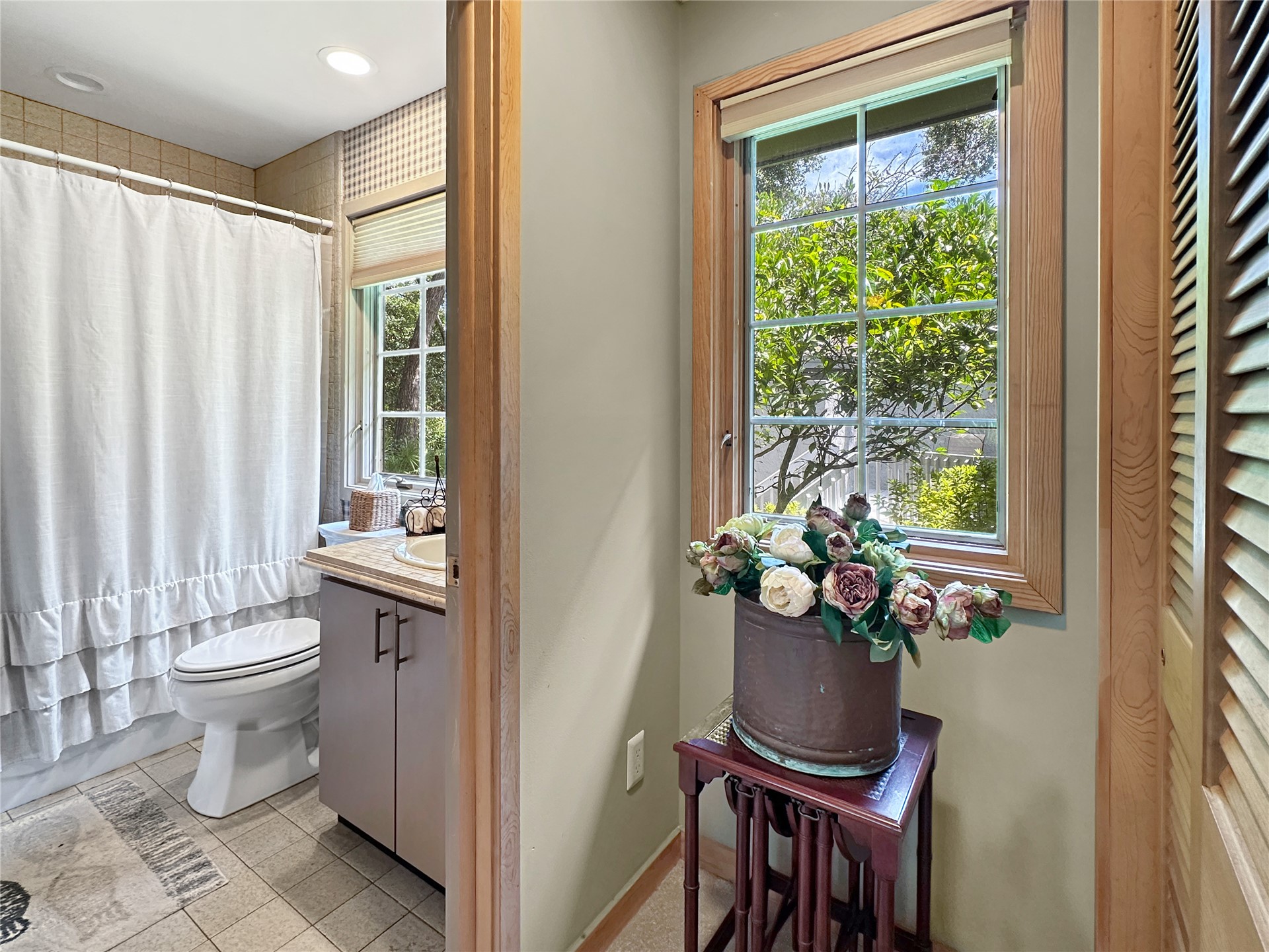 6 GREEN WINGED TEAL ROAD