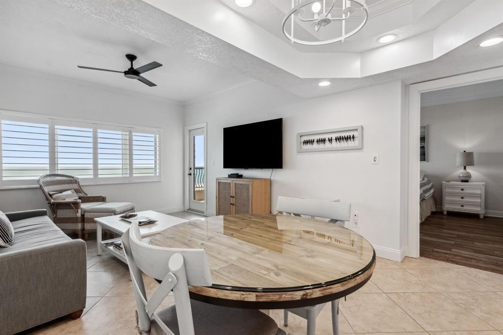 223 SANDCASTLES COURT 213