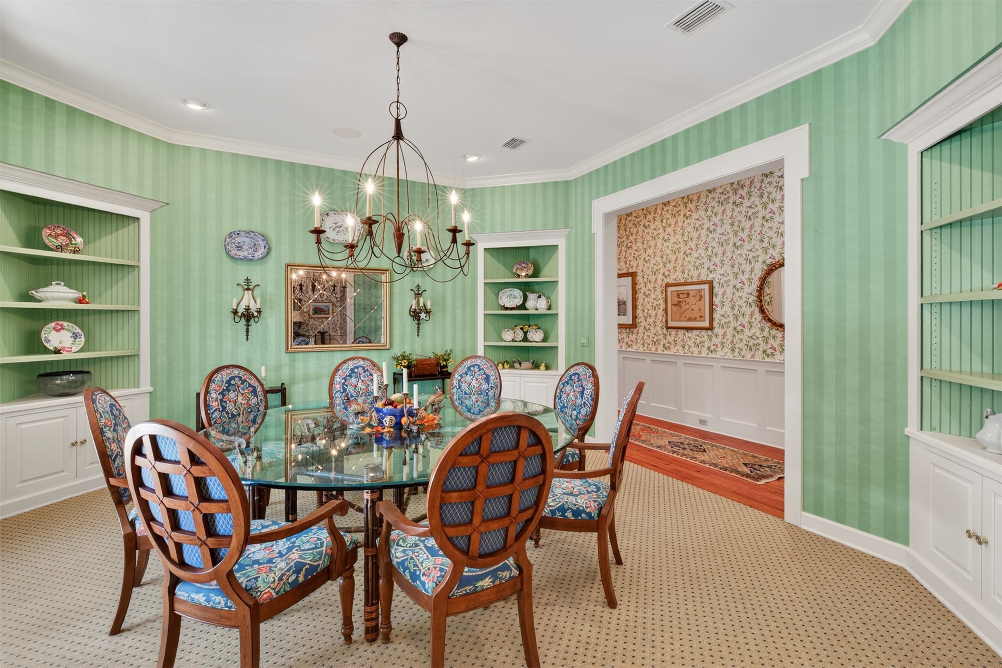 136 LONG POINT DRIVE