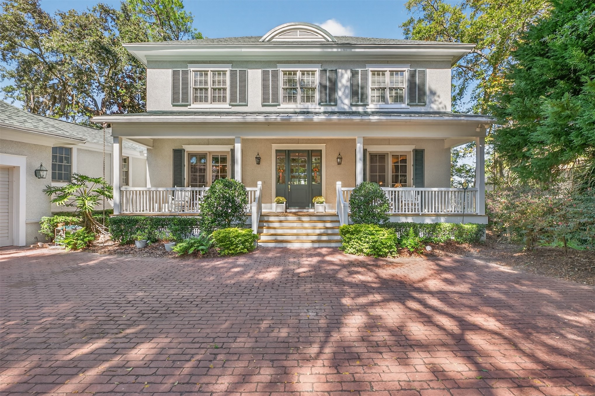 136 LONG POINT DRIVE