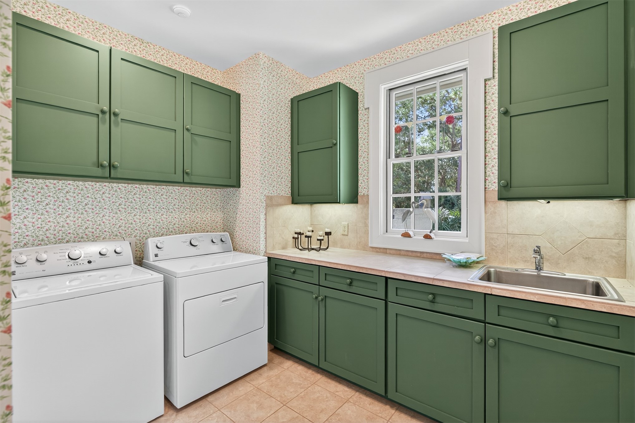 136 LONG POINT DRIVE