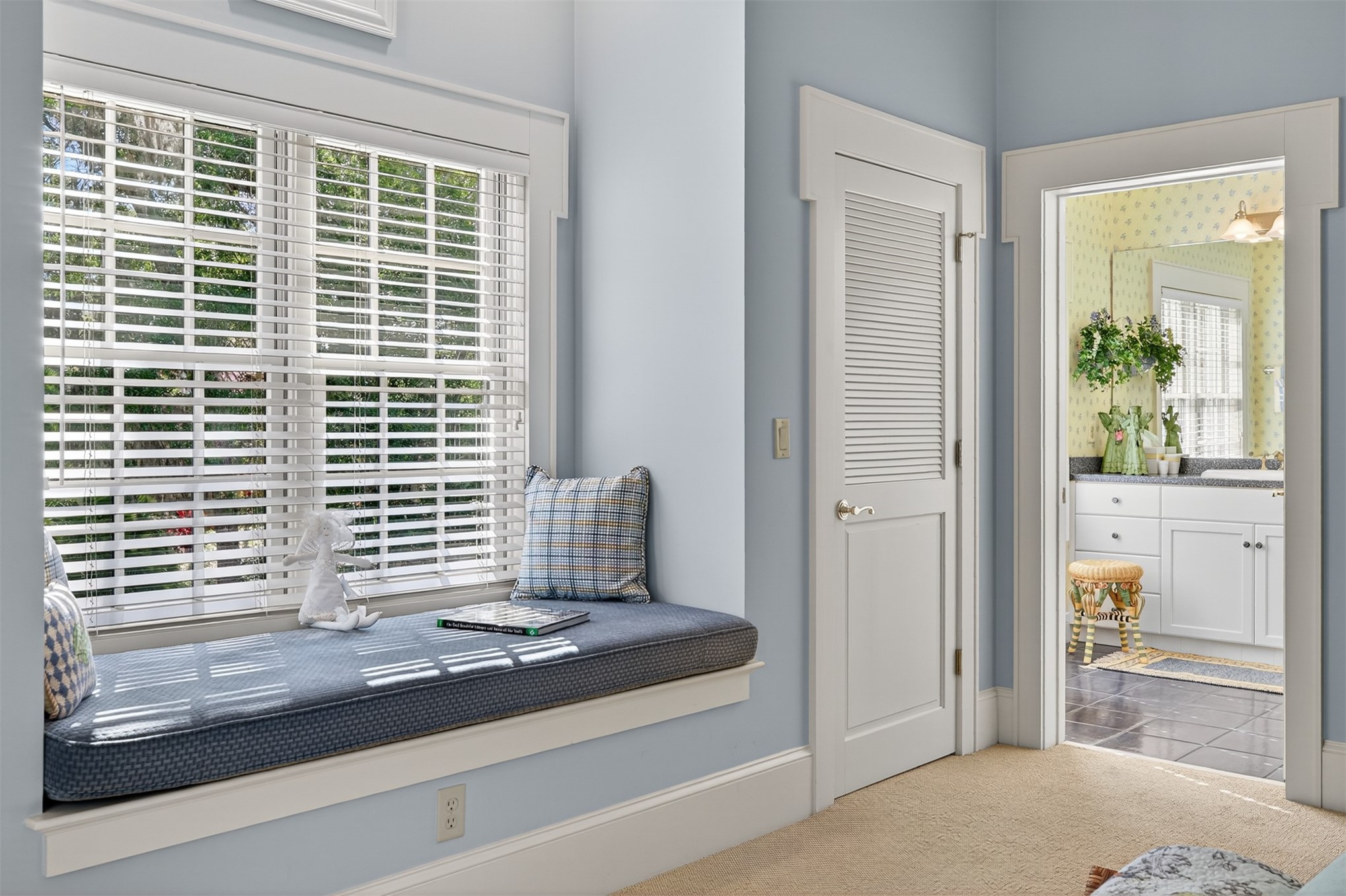 136 LONG POINT DRIVE