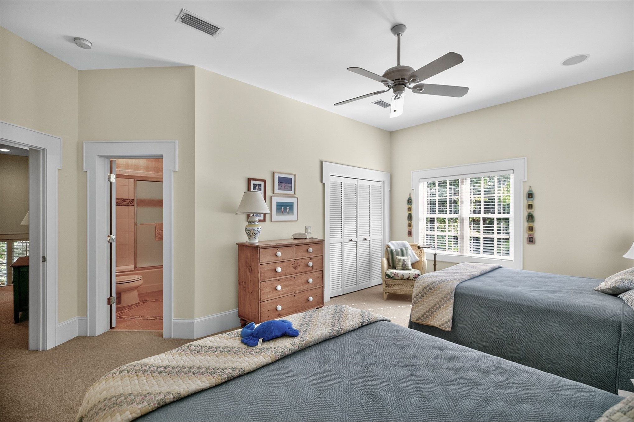 136 LONG POINT DRIVE