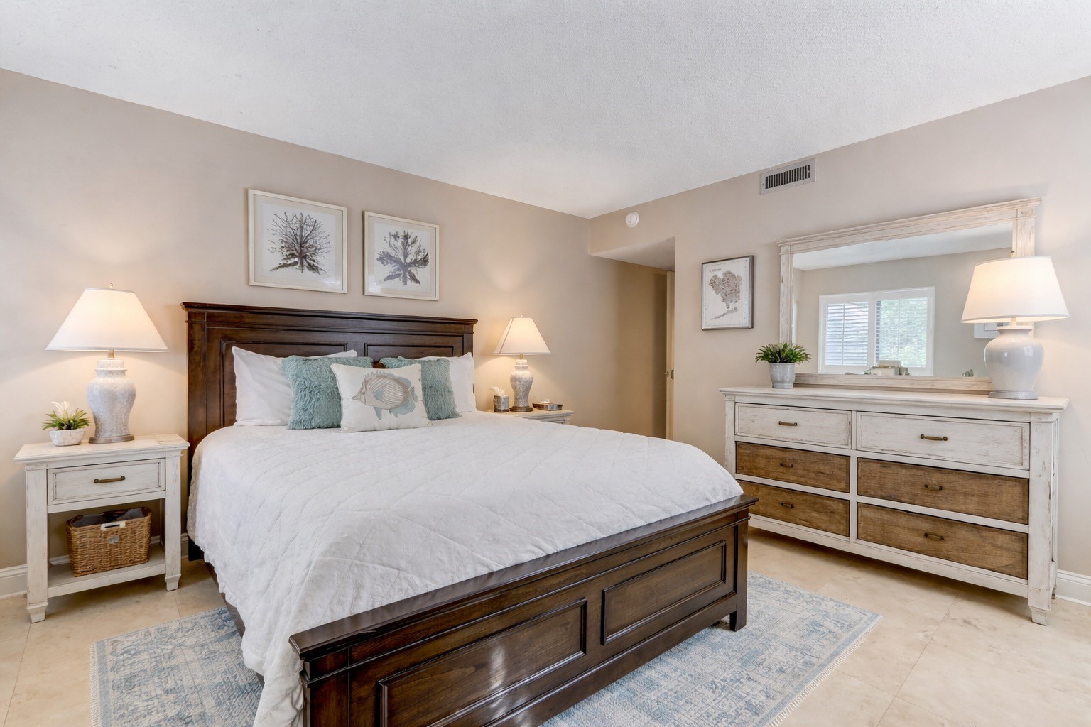 2122 BEACH WOOD ROAD 2122