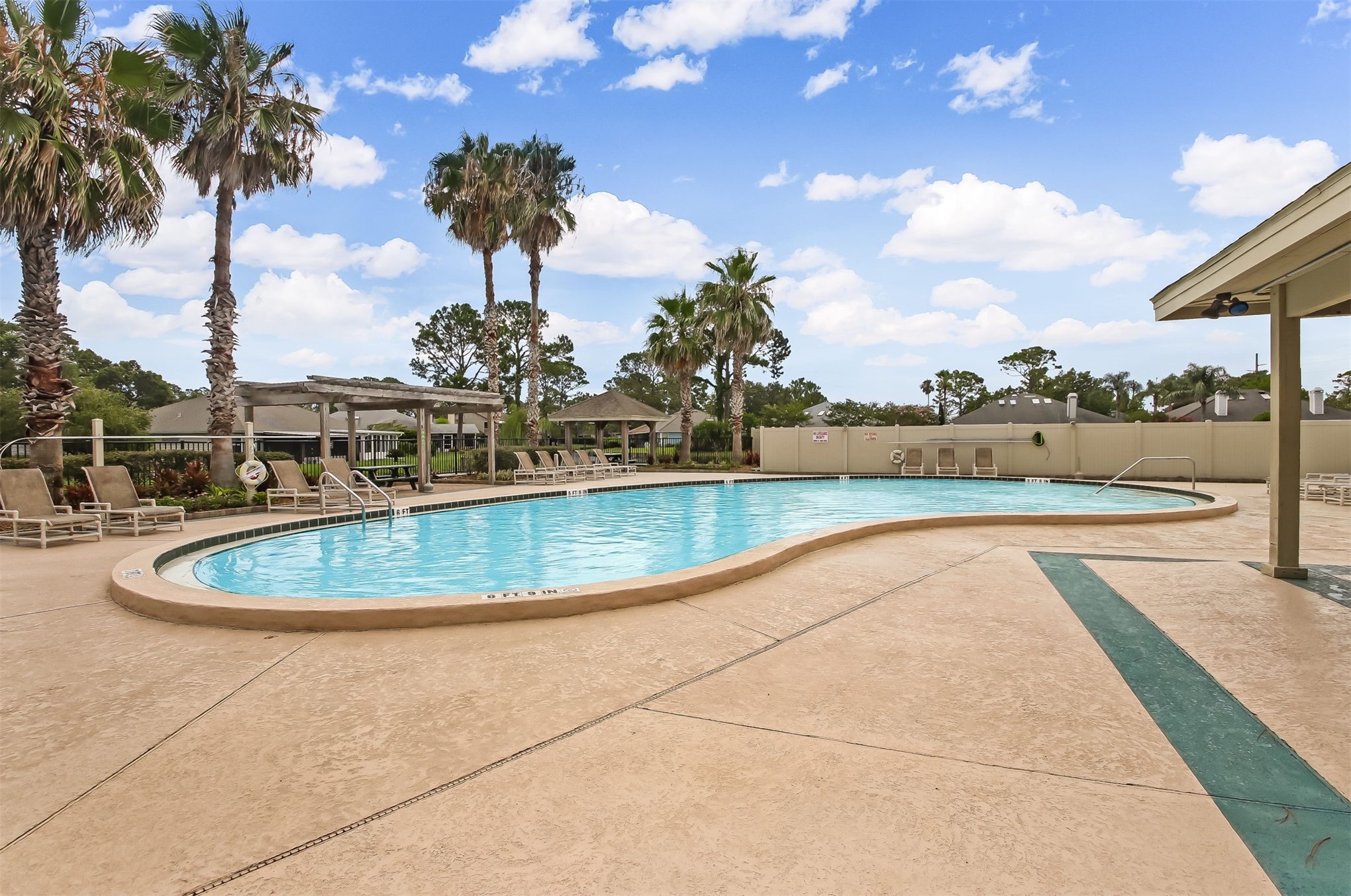 1083 E SEA HAWK DRIVE 1083
