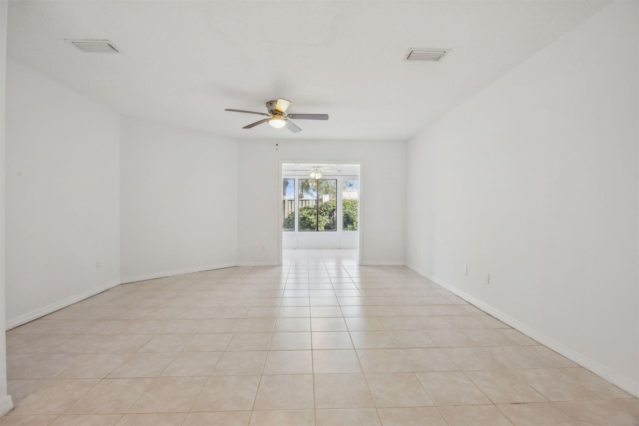 1083 E SEA HAWK DRIVE 1083