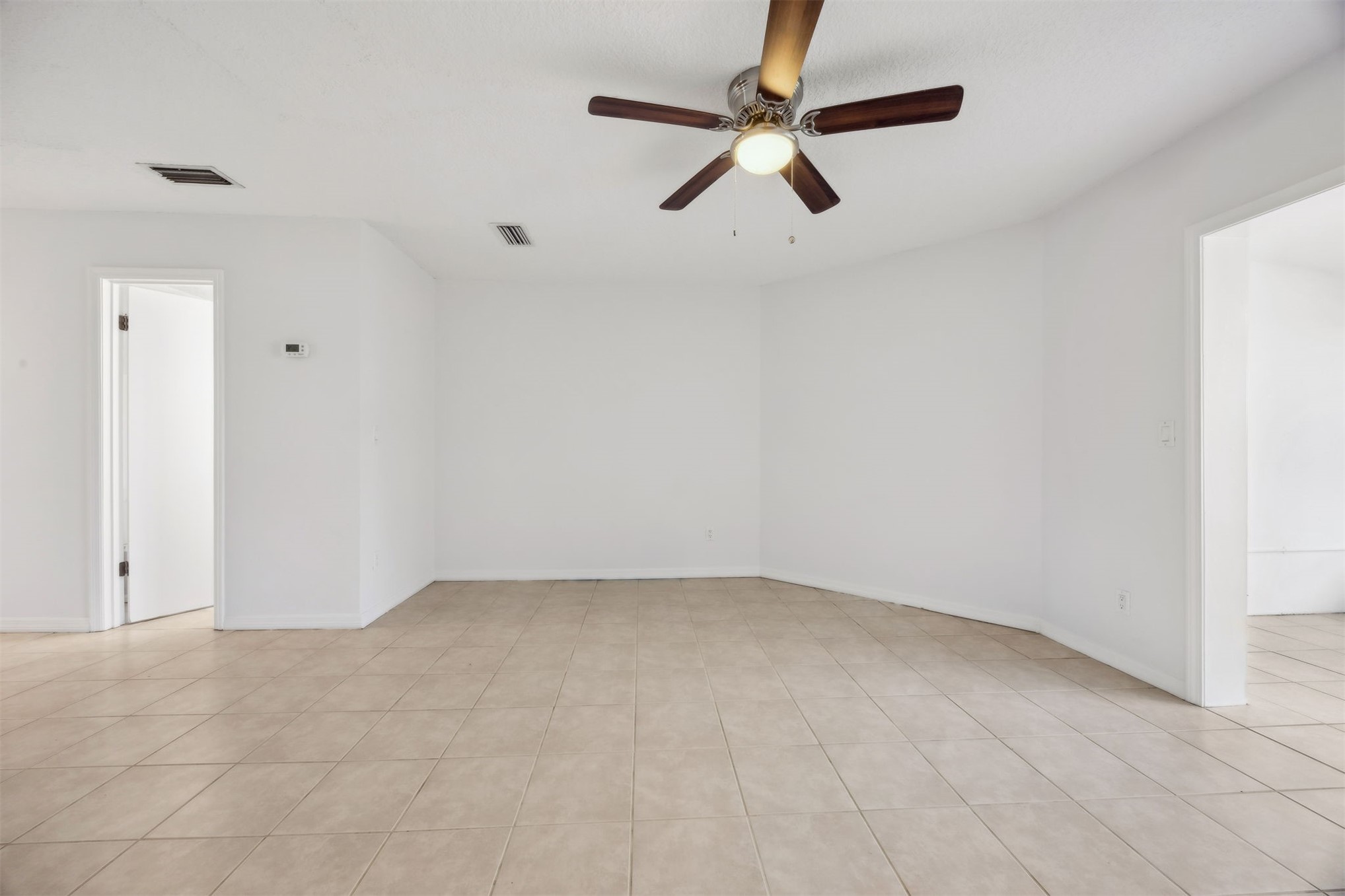 1083 E SEA HAWK DRIVE 1083