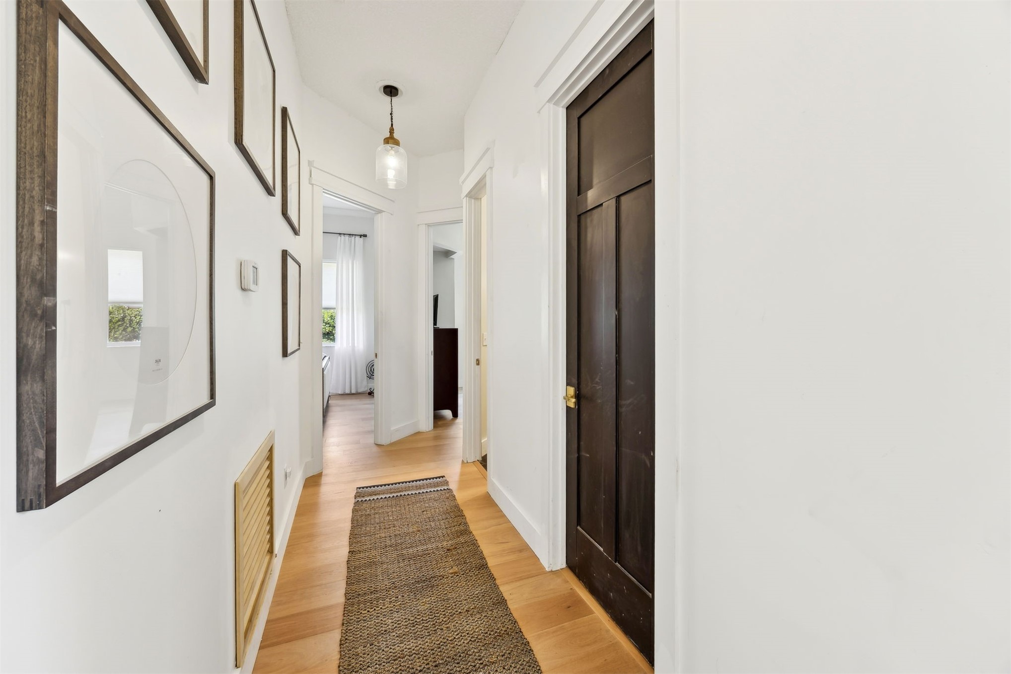 2415 LOS ROBLES