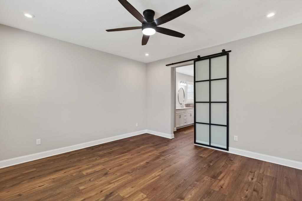 75226 RED TWIG WAY