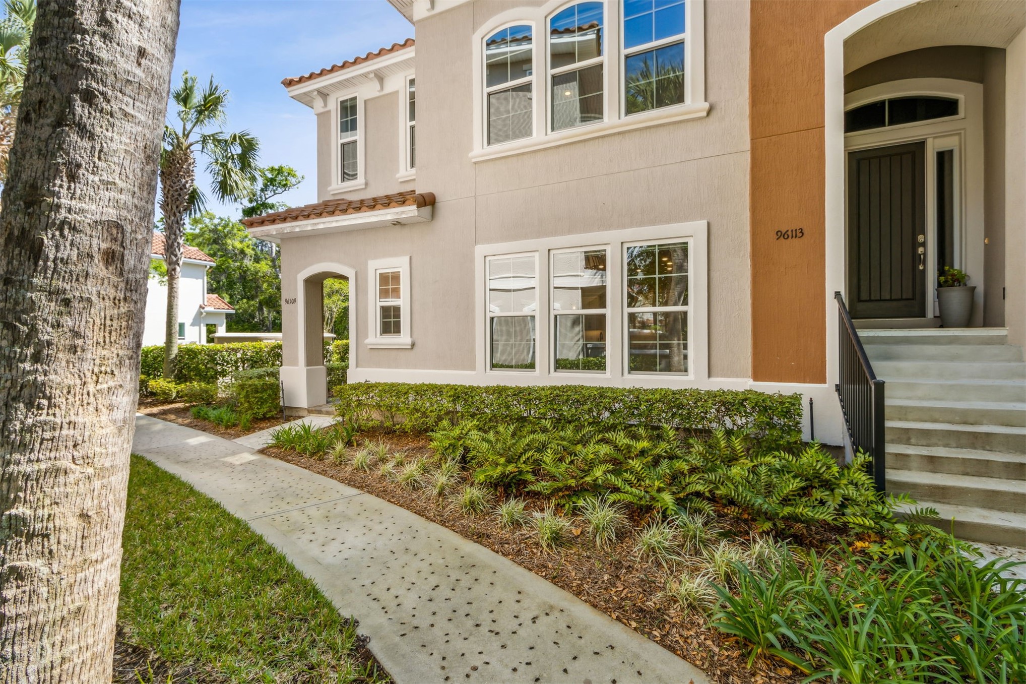 96109 HANGING MOSS DRIVE