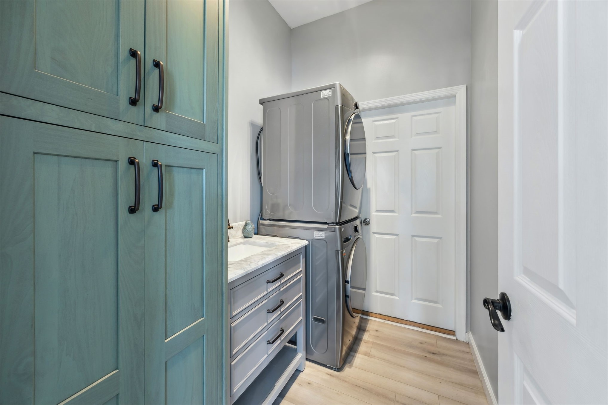 96167 LONG ISLAND PLACE