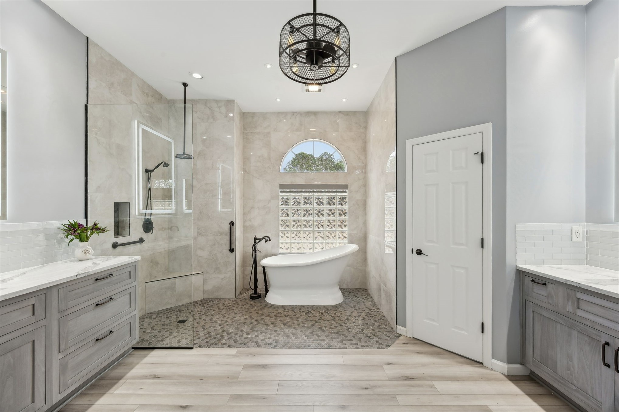 96167 LONG ISLAND PLACE