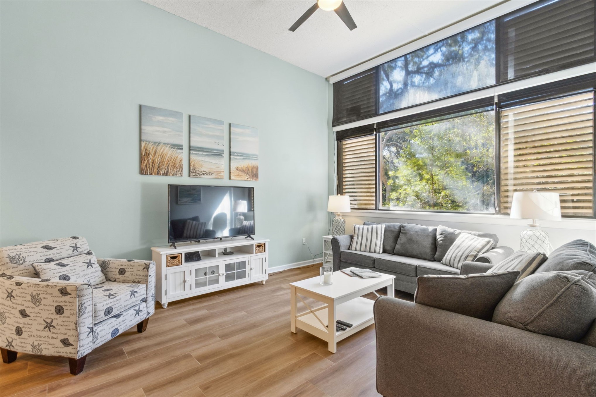 1123 BEACH WALKER ROAD