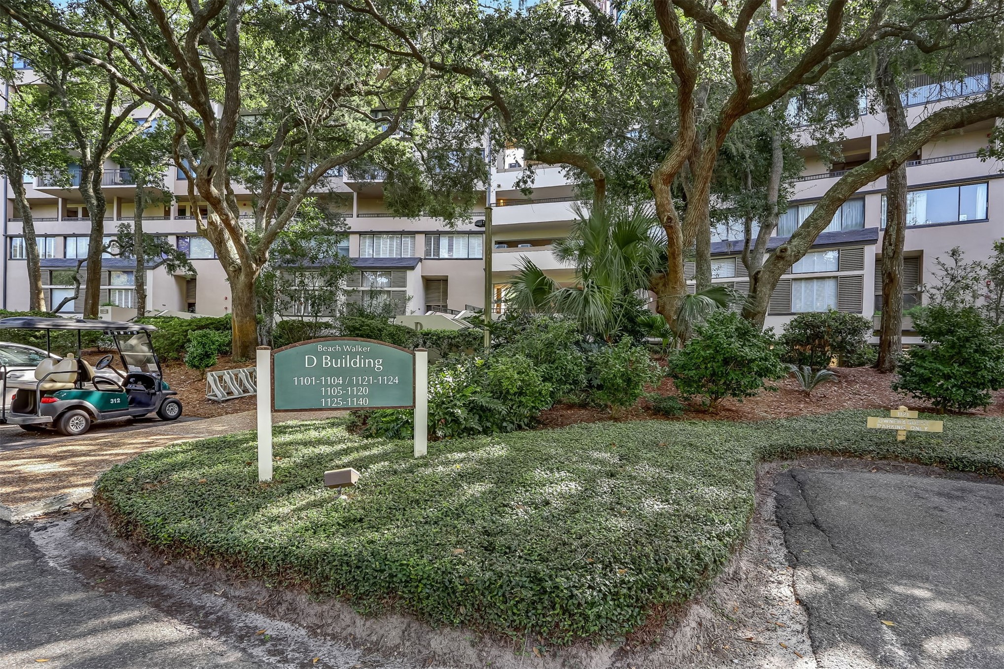 1123 BEACH WALKER ROAD