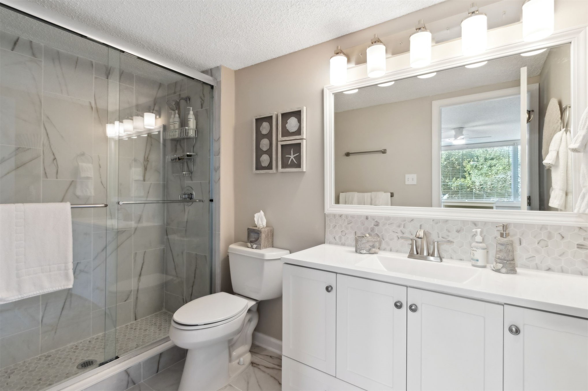 1123 BEACH WALKER ROAD