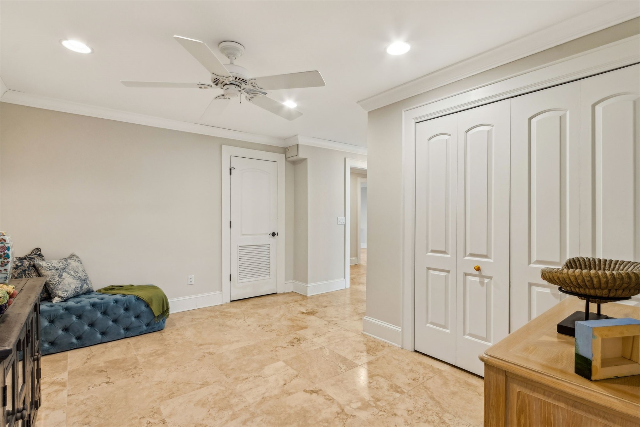 6503 SPYGLASS CIRCLE