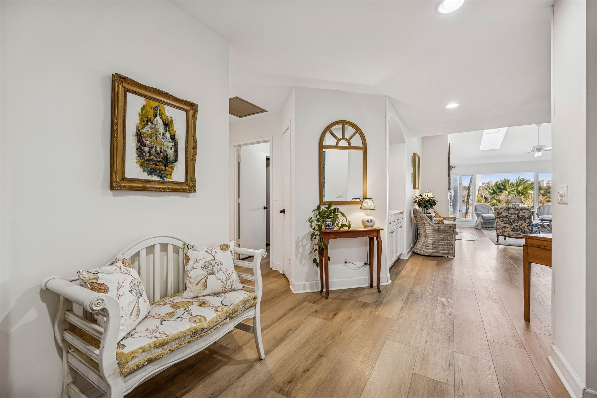 2412 BOXWOOD LANE