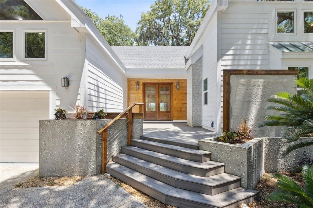 22 BELTED KINGFISHER