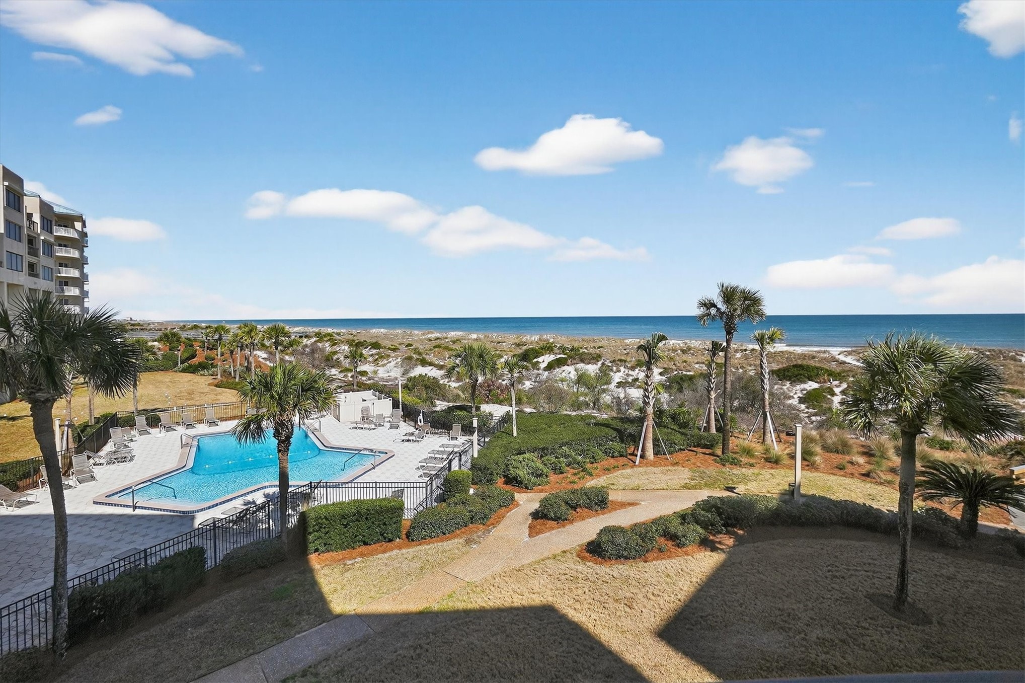 4800 AMELIA ISLAND PARKWAY B128