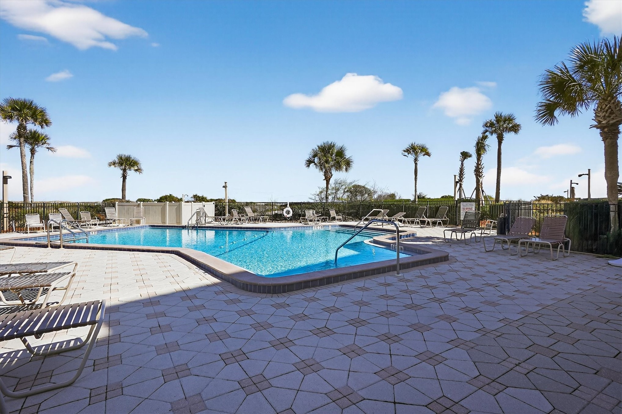 4800 AMELIA ISLAND PARKWAY B128