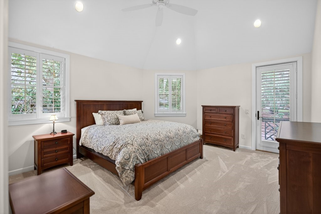 98 SEA MARSH ROAD