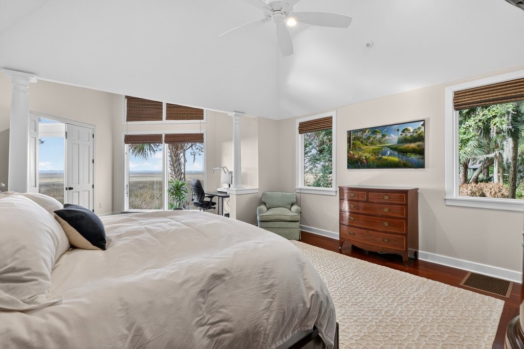 98 SEA MARSH ROAD