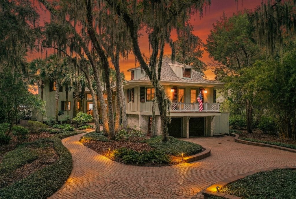 98 SEA MARSH ROAD