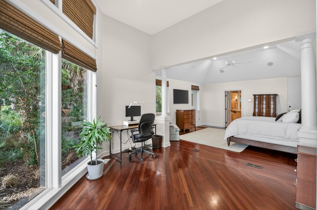 98 SEA MARSH ROAD