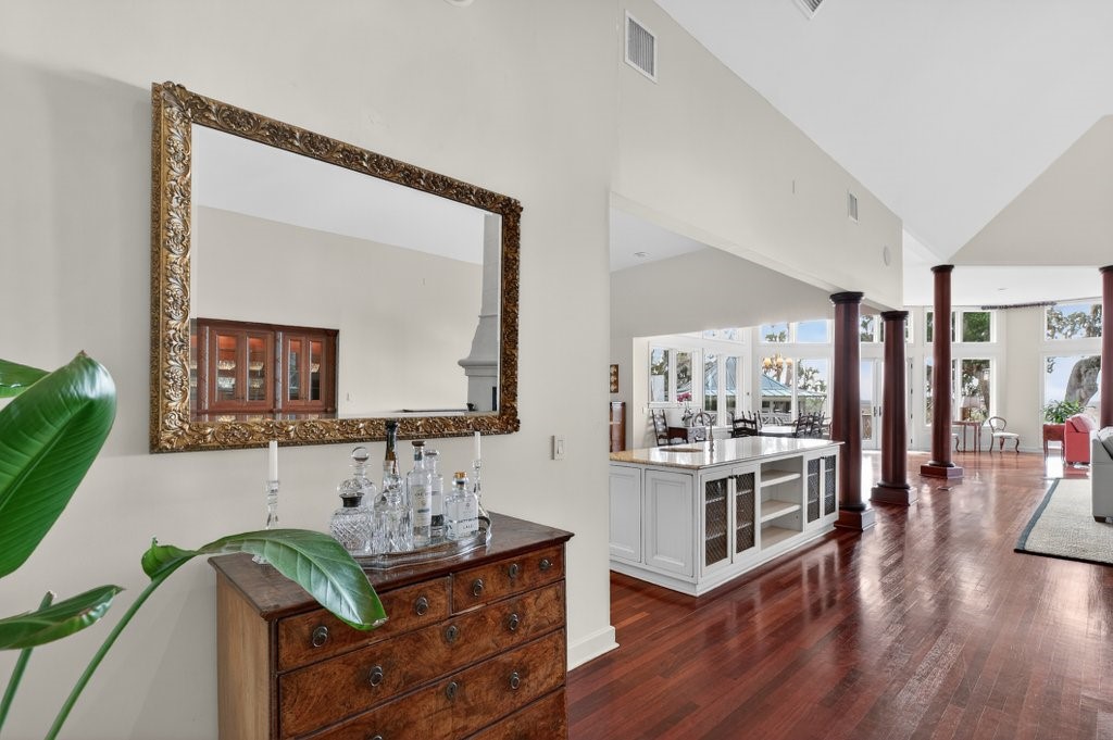 98 SEA MARSH ROAD