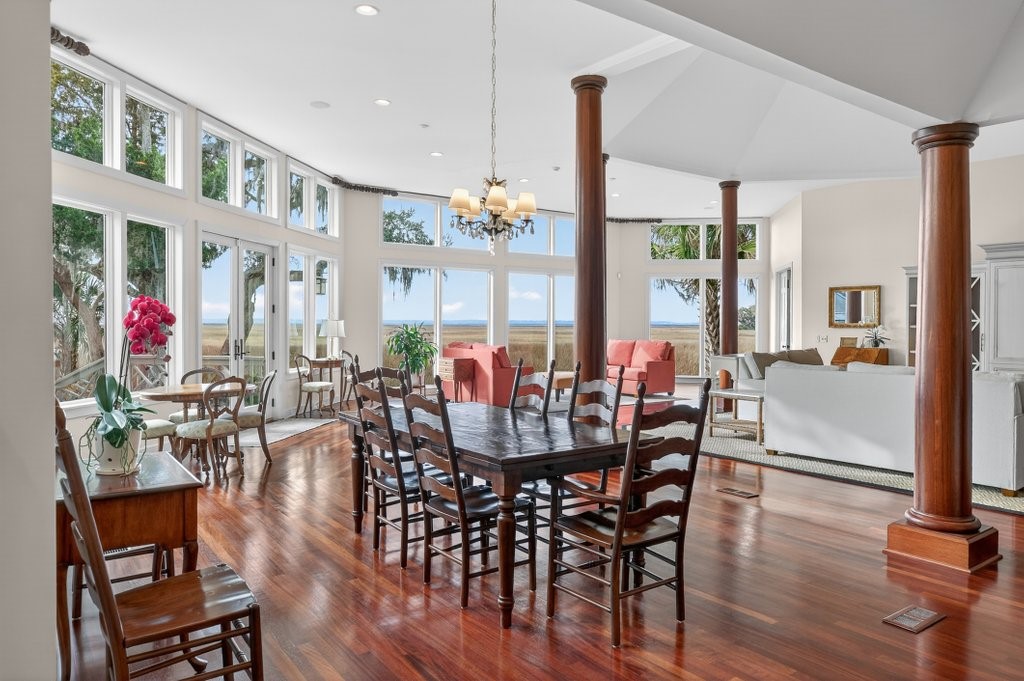 98 SEA MARSH ROAD