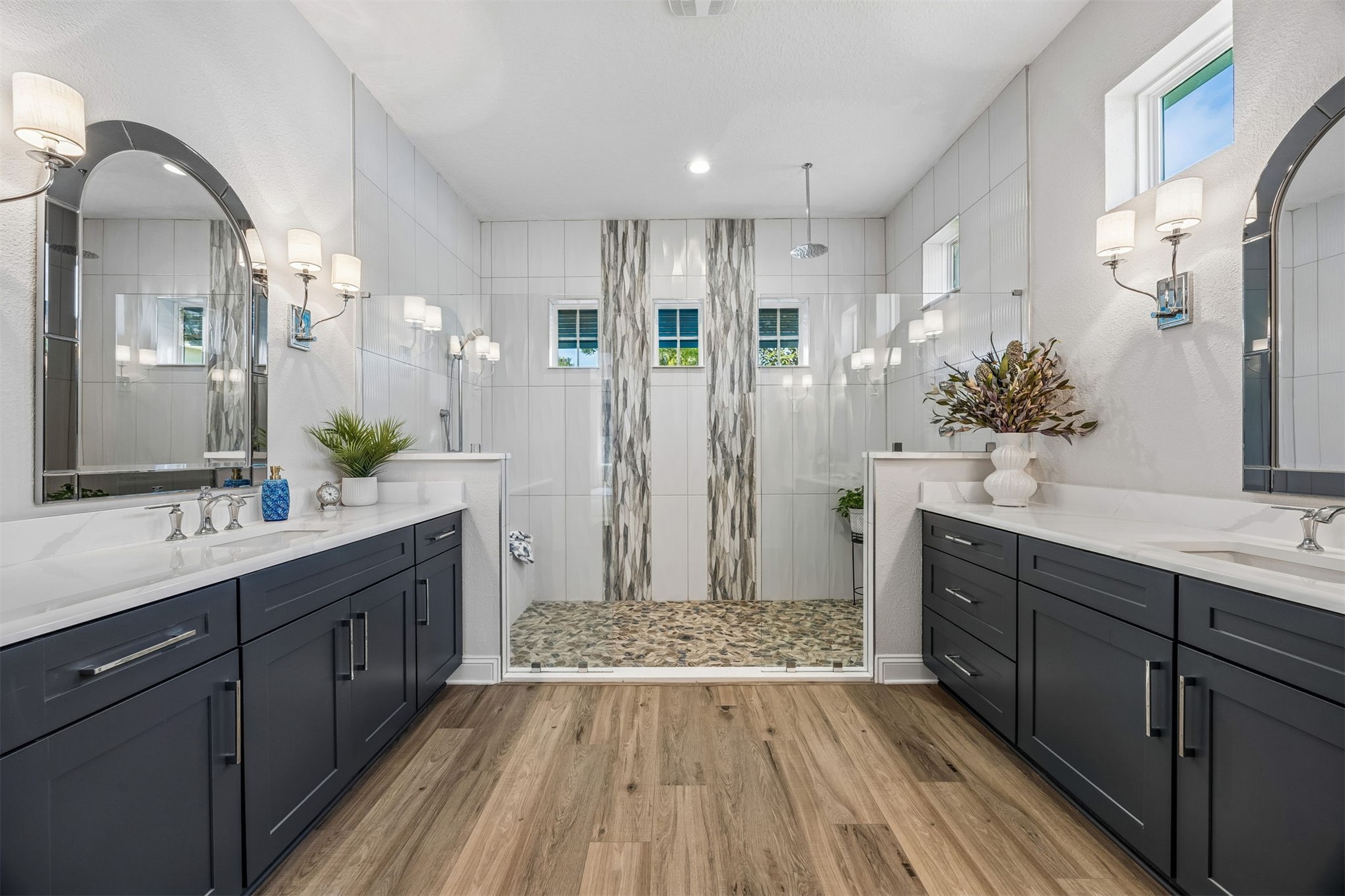 862456 HAMPTON CLUB WAY