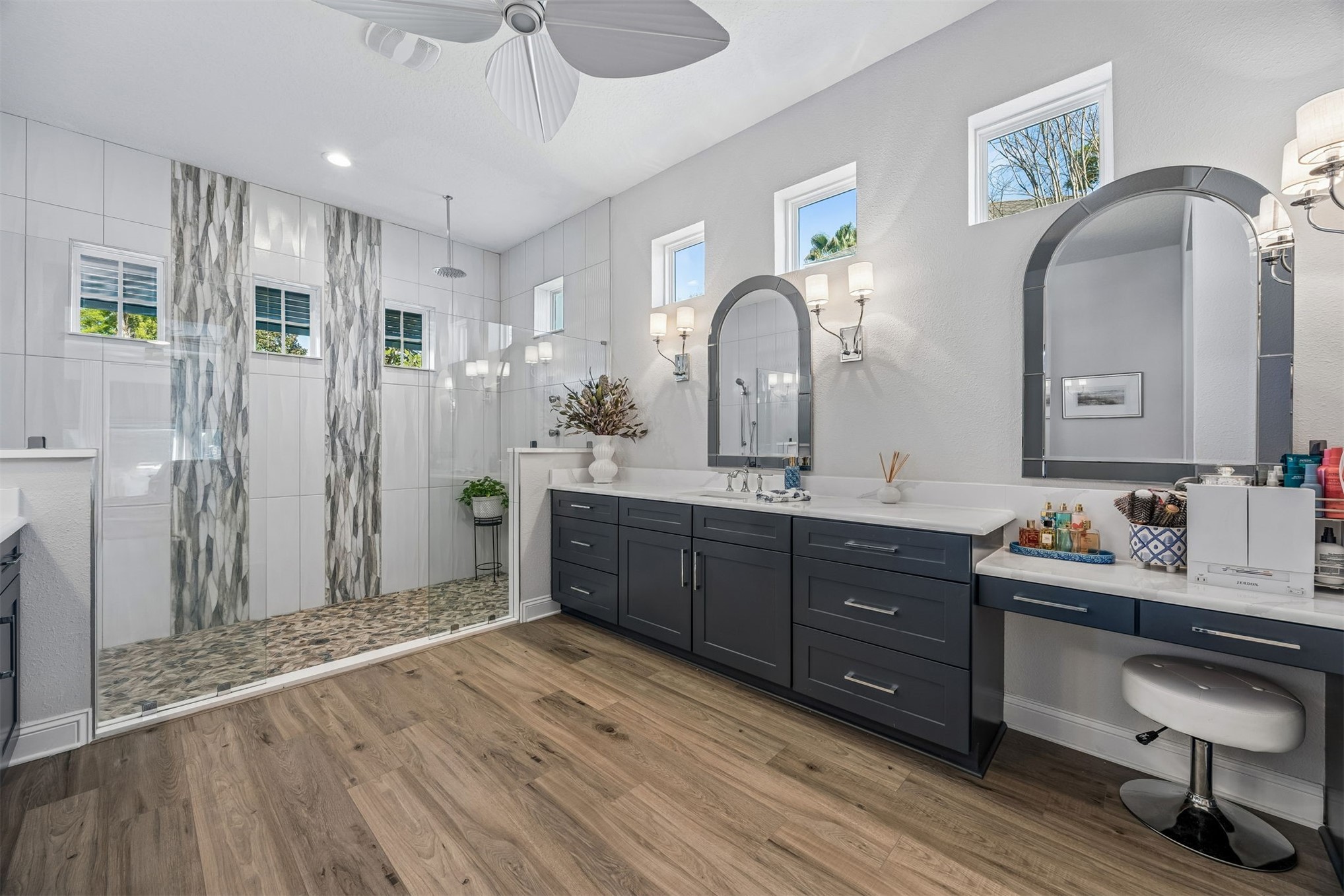 862456 HAMPTON CLUB WAY