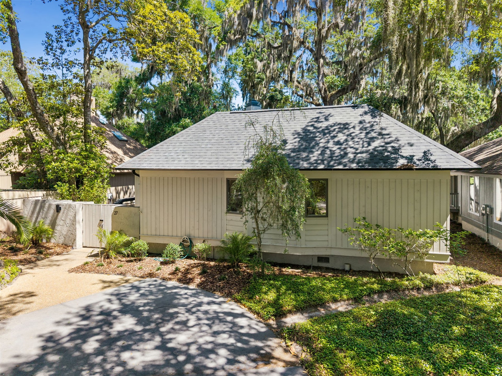 27 MARSH CREEK ROAD