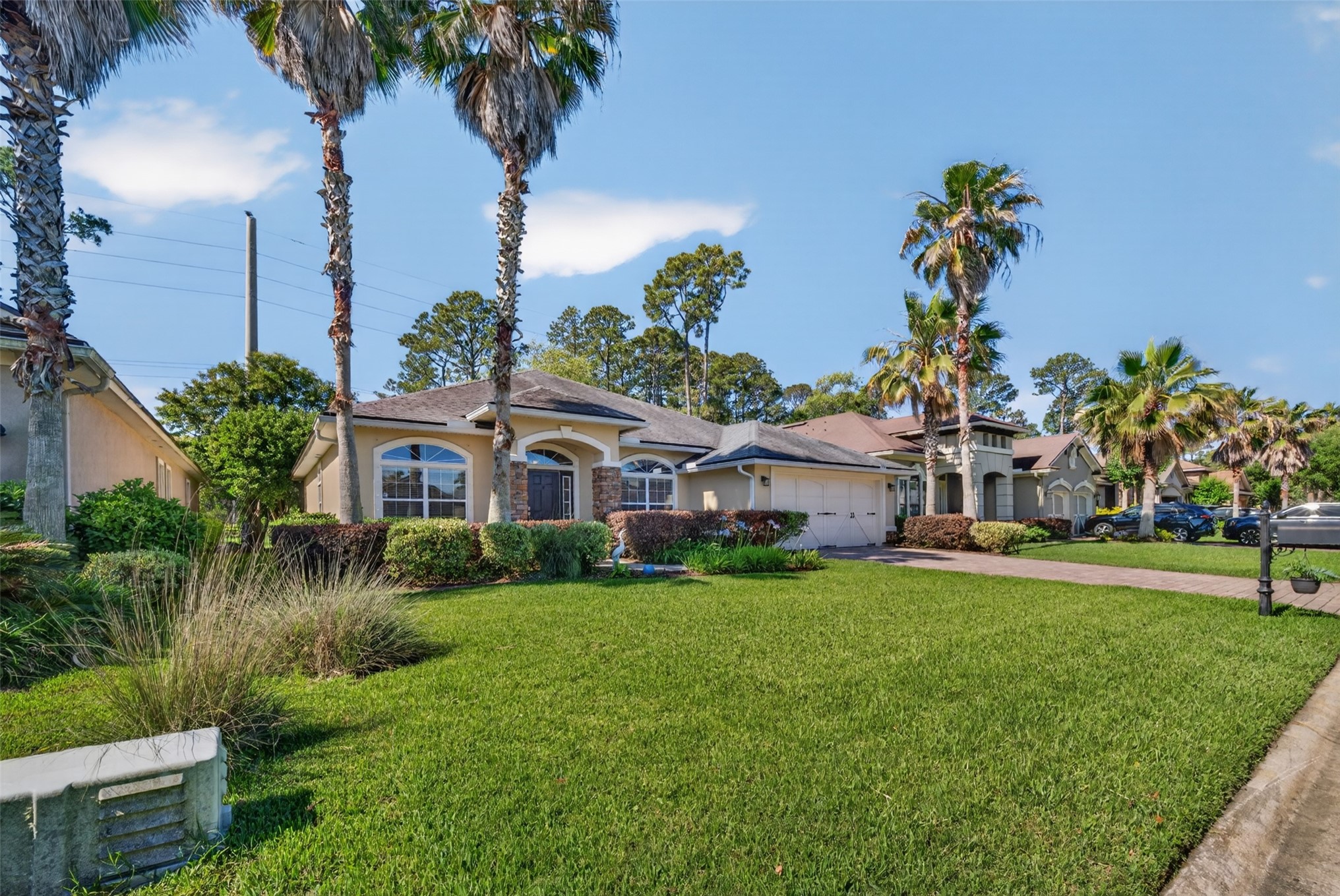 536 W SPANISH WAY