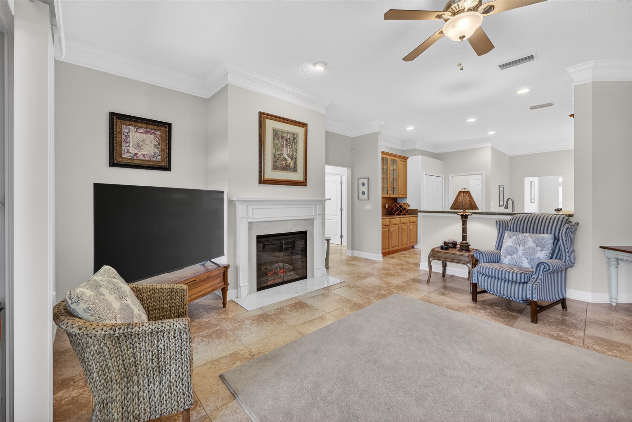 536 W SPANISH WAY