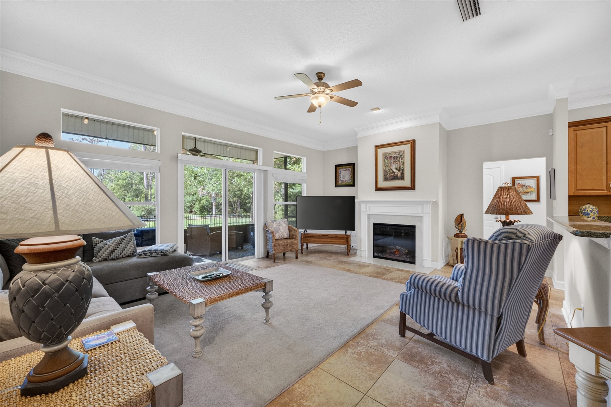 536 W SPANISH WAY