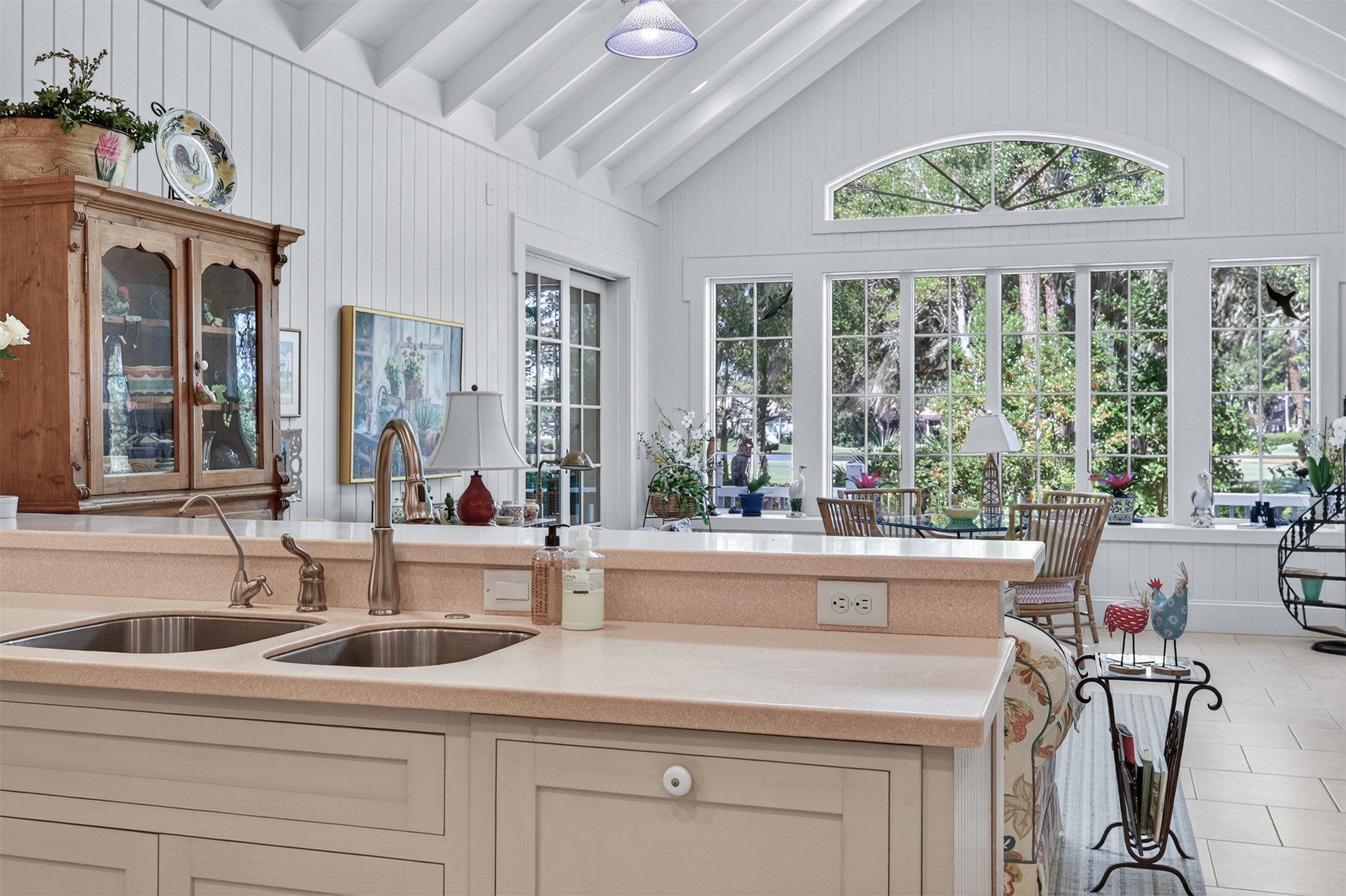 136 LONG POINT DRIVE