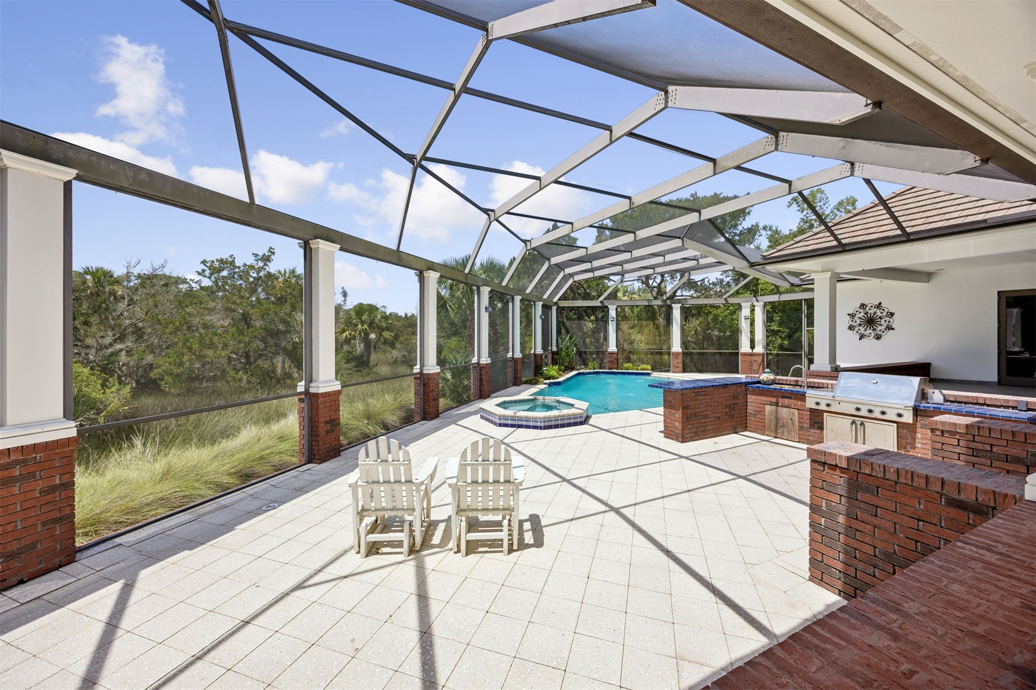 2 JUNIPER COURT