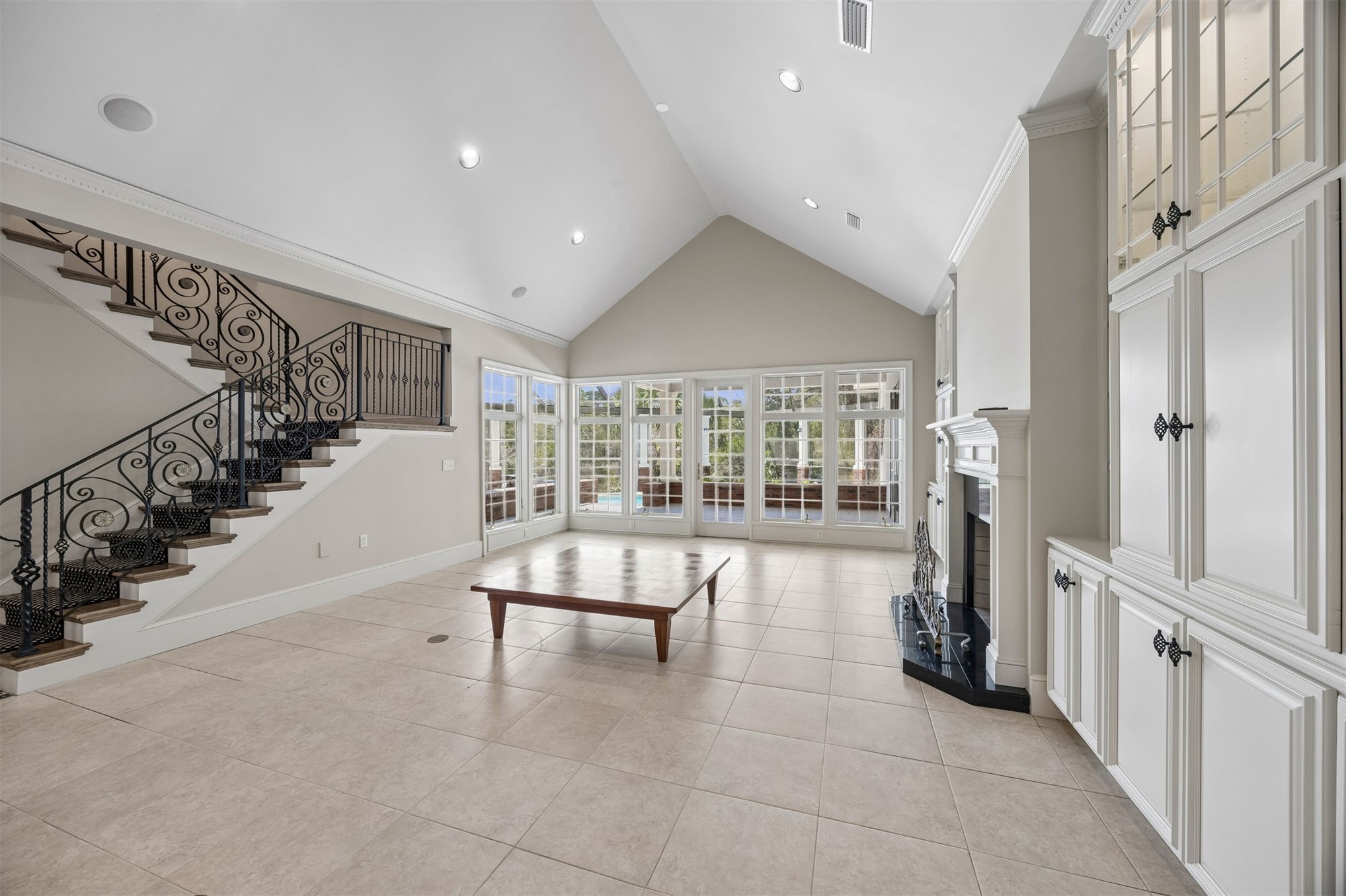 2 JUNIPER COURT