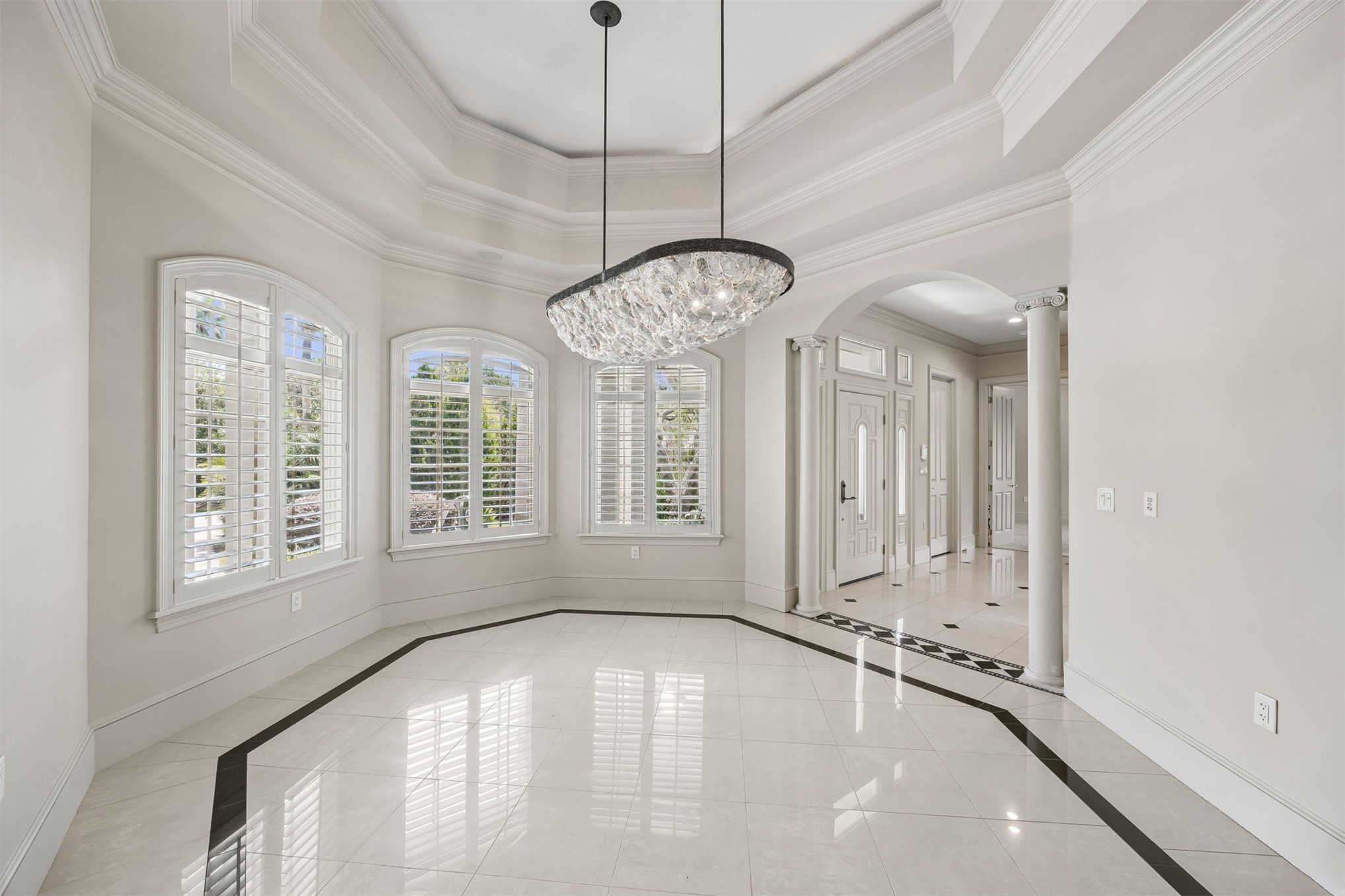 2 JUNIPER COURT